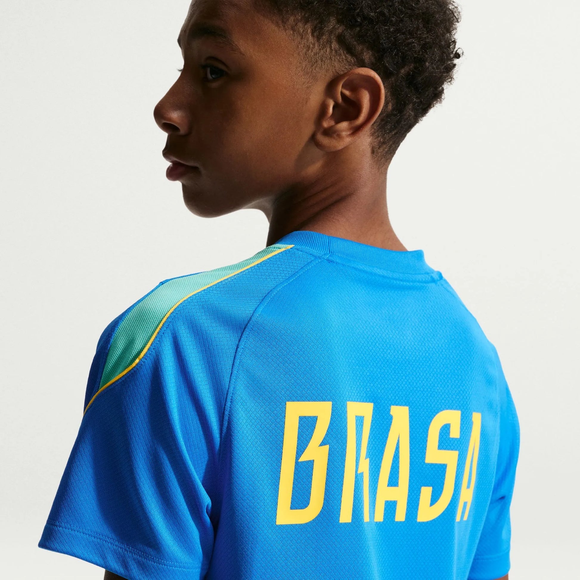 Nike - 2026-27 Brazil Youth Strike Top