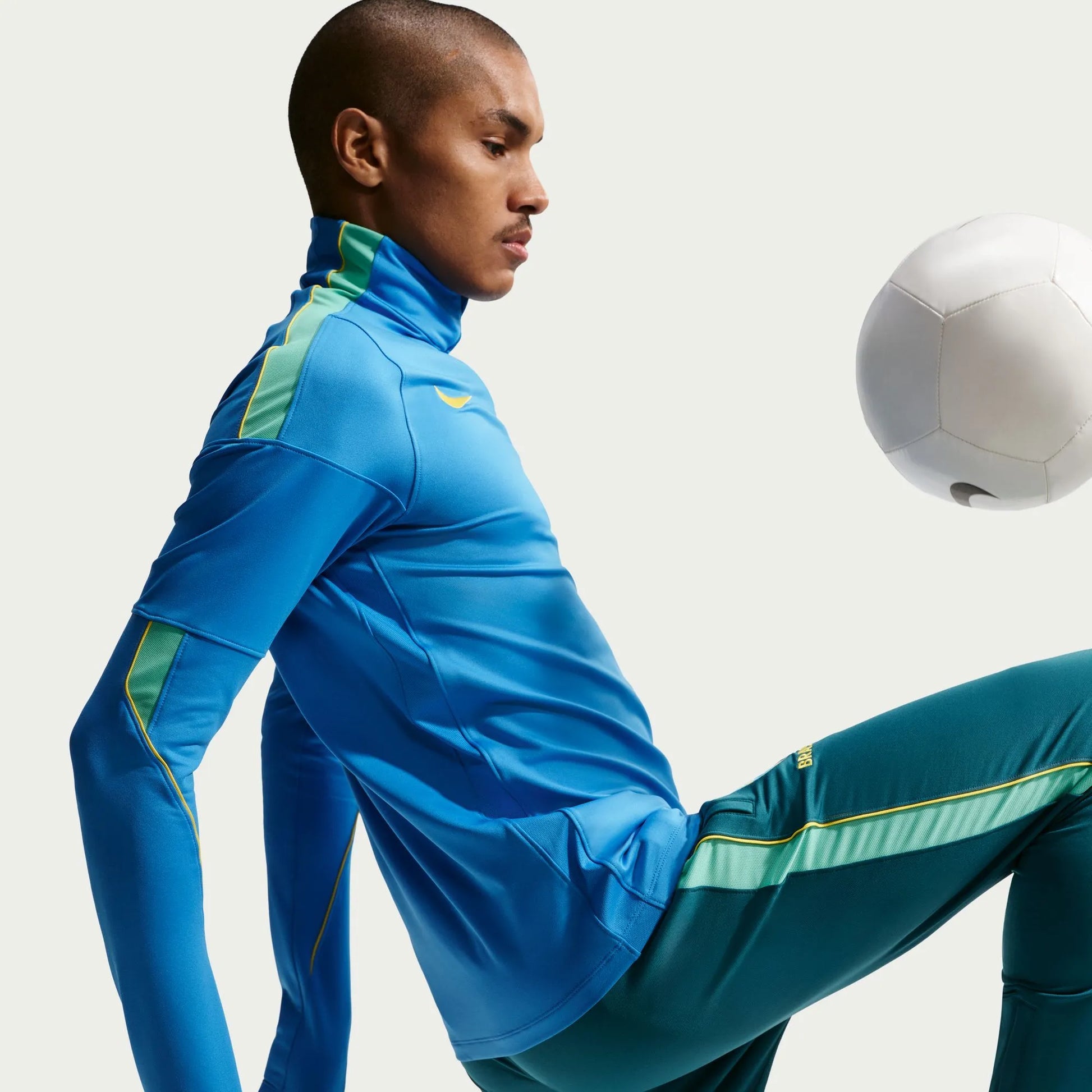 Nike - 2026-27 Brazil Men's Strike Drill Top