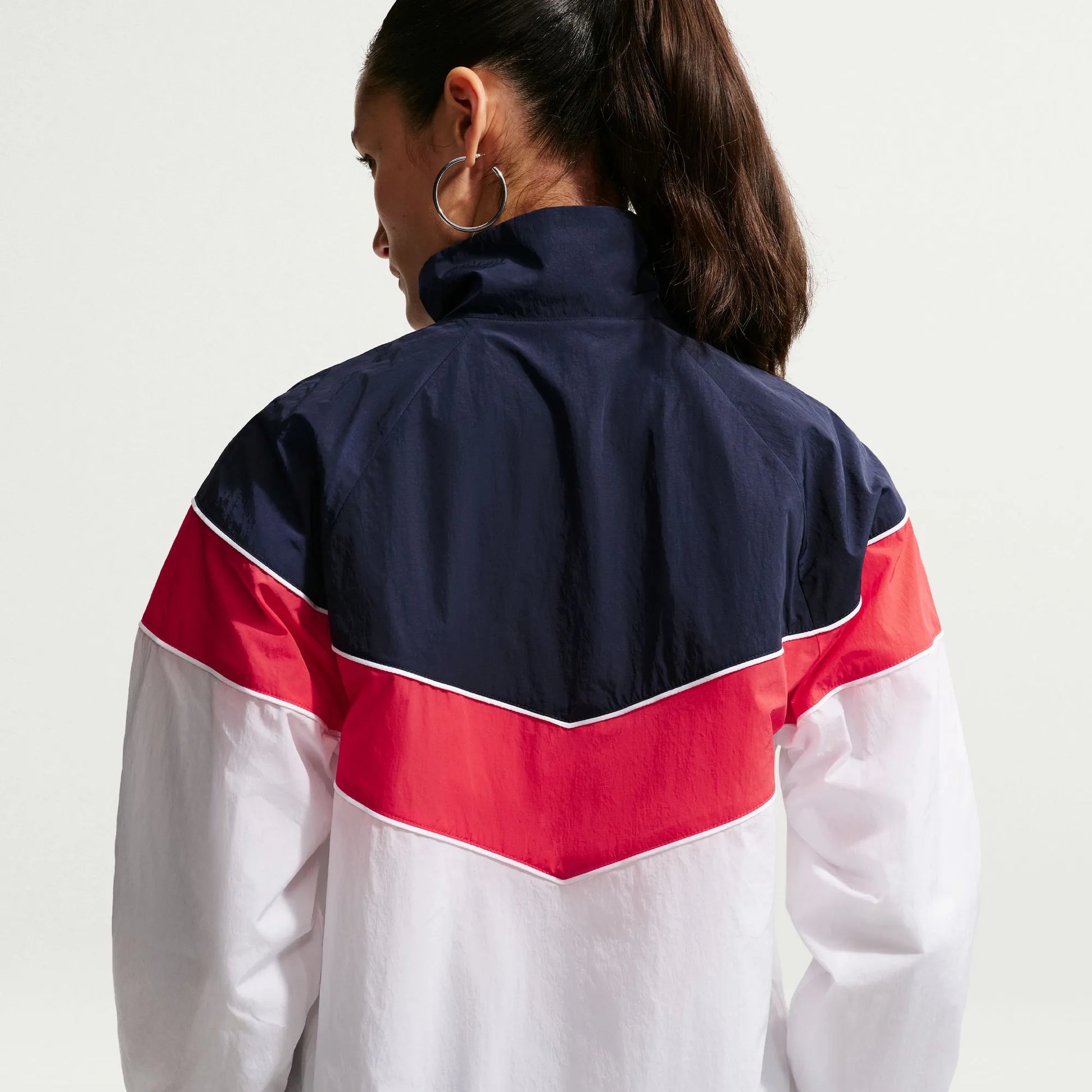 Nike - 2026-27 England Women's UV Woven Jacket