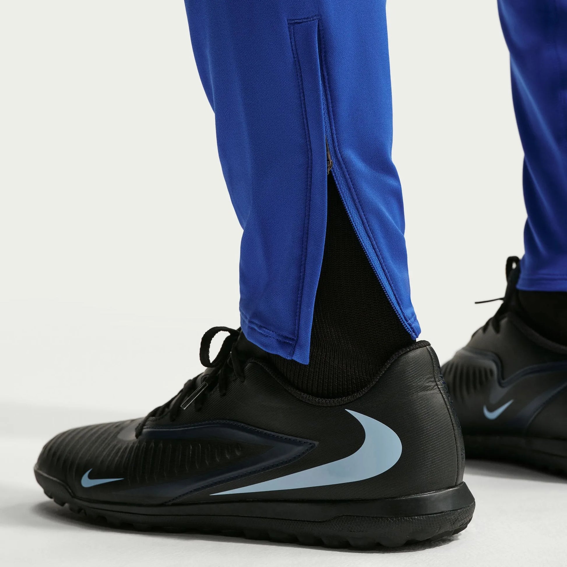 Nike - 2026-27 France Men's Strike KPZ Pants