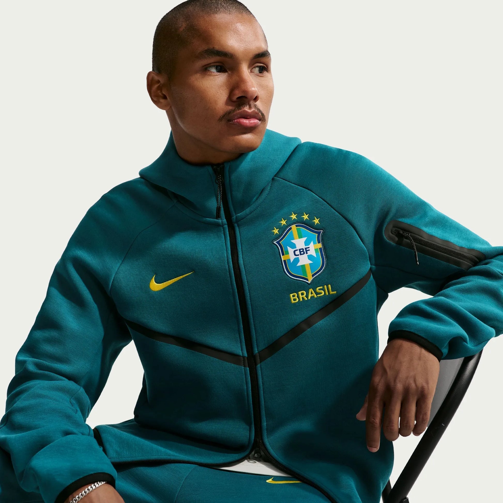 Nike - 2026-27 Brazil Men's Full-Zip Tech Fleece Hoodie
